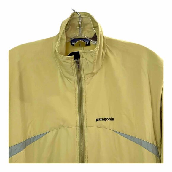 PATAGONIA Women's Waterproof Rain Jacket Full Zip in Yellow Size Medium - Picture 2 of 5
